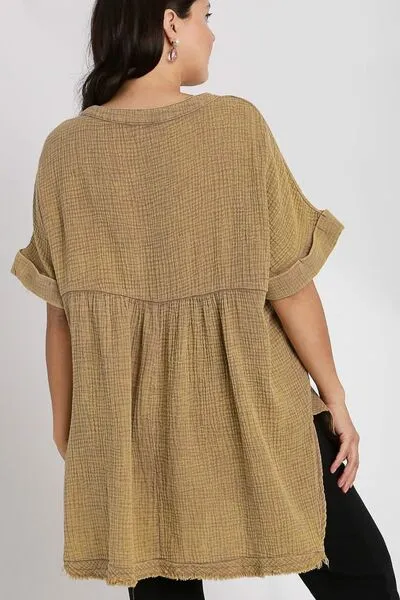 Notched Mineral Wash Gauze Fabric Top