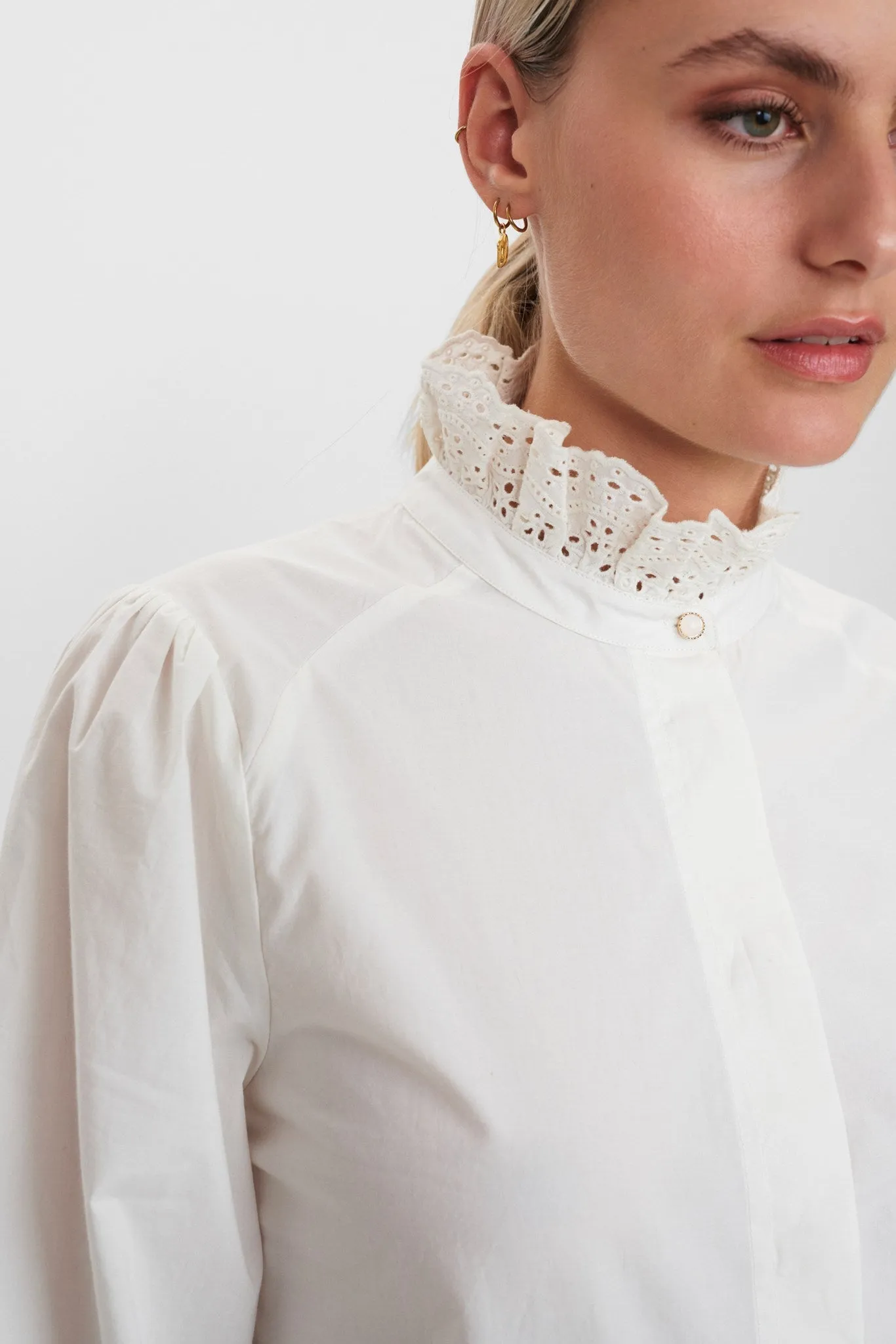 NUBARBARA SHIRT - Bright White