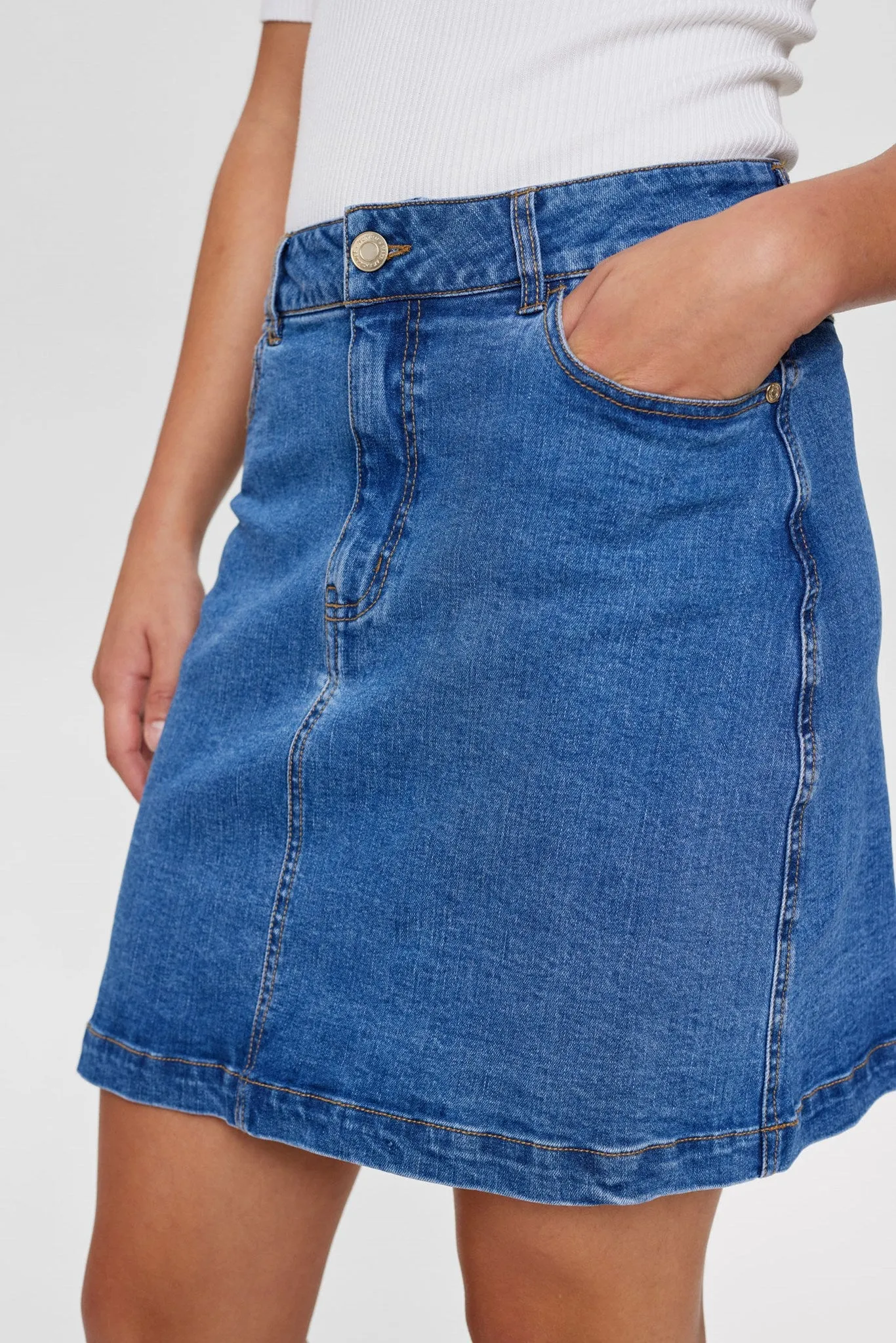 NULULU SHORT DENIM SKIRT - Medium Blue Denim