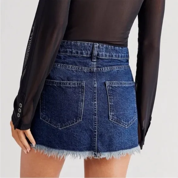 NWT Free People Out of The Ordinary Frayed Denim Mini Skirt Deep Indigo