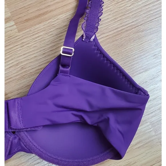 NWT Natori pure luxe coverage contour underwire t shirt bra trim lace plum
