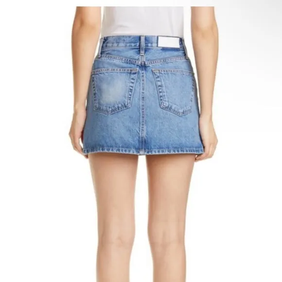 NWT Re/Done 60’s Mini Denim Skirt in Medium Stone Sz 25 $200