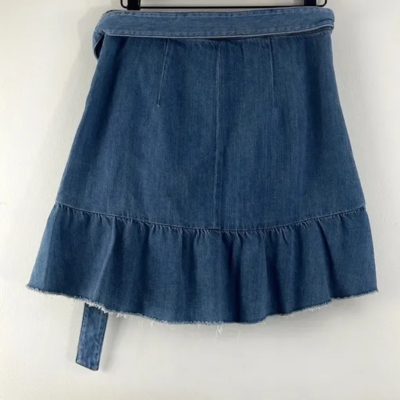 paige ⋆ chambray ruffle belted skirt