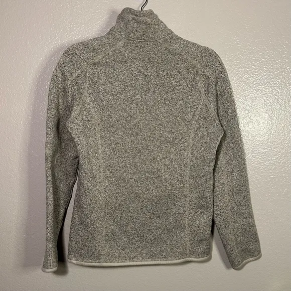 Patagonia Women's Better Sweater Quarter Zip Up Fleece Sweater in Pelican