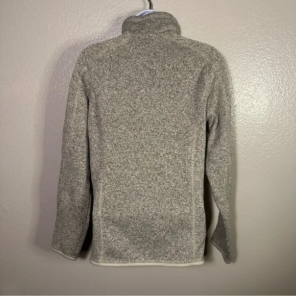 Patagonia Women's Better Sweater Quarter Zip Up Fleece Sweater in Pelican