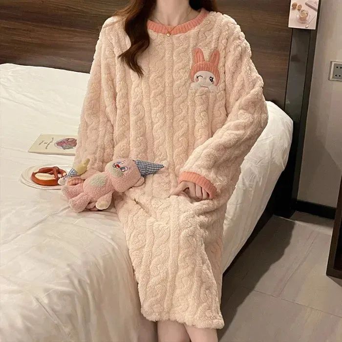 Plus Size Women Winter Nightdress Cartoon Coral Fleece Warm Nightgown Sweet Pajamas Soft Flannel Velvet Home Clothes Sleepdress