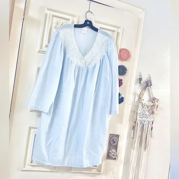 Pretty Vintage Baby_Blue *Long Sleeves Soft Fleece Nightgown w/Quilted Design 3x