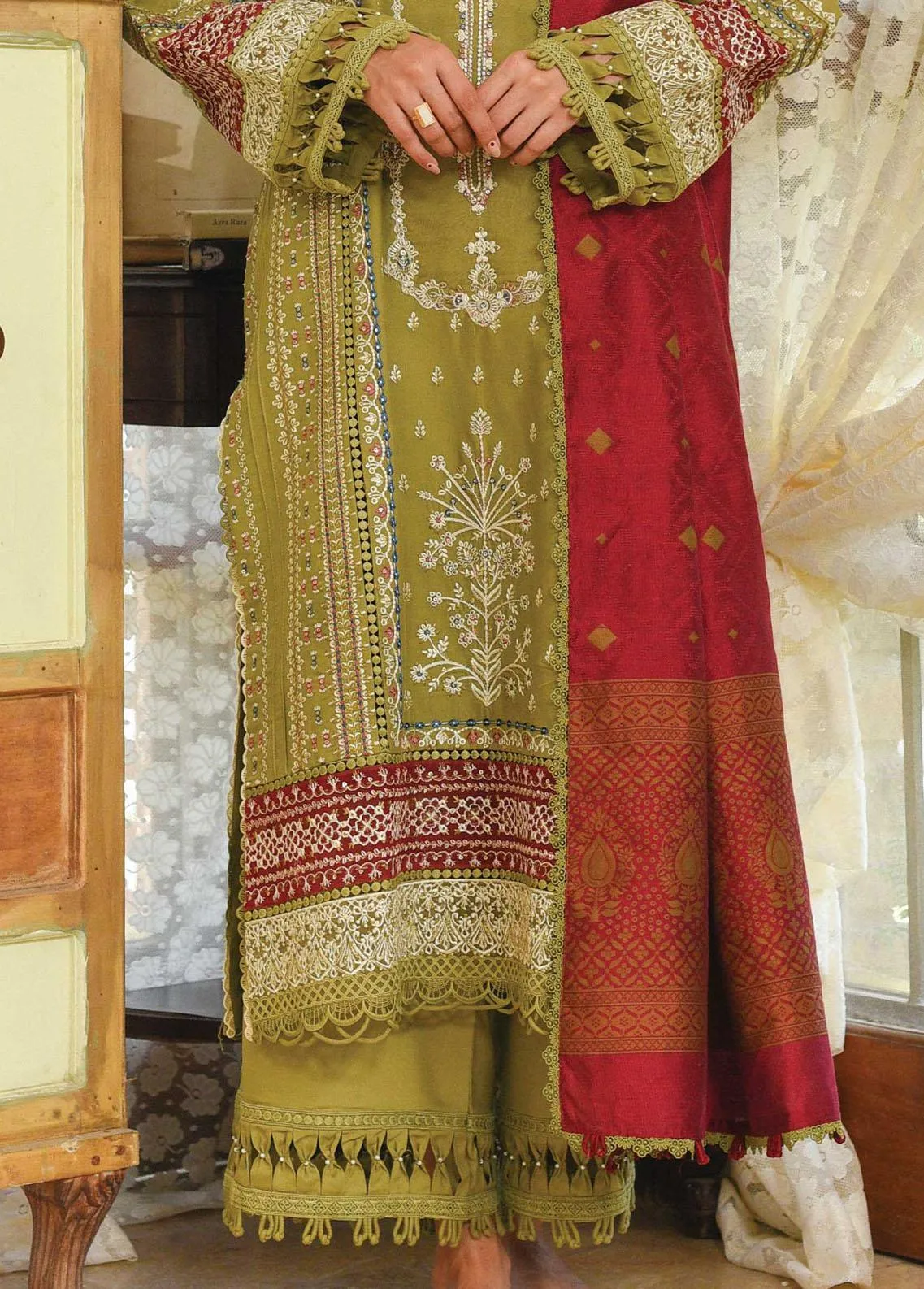 QALAMKAR Q-LINE 2022 | 14 Anjum