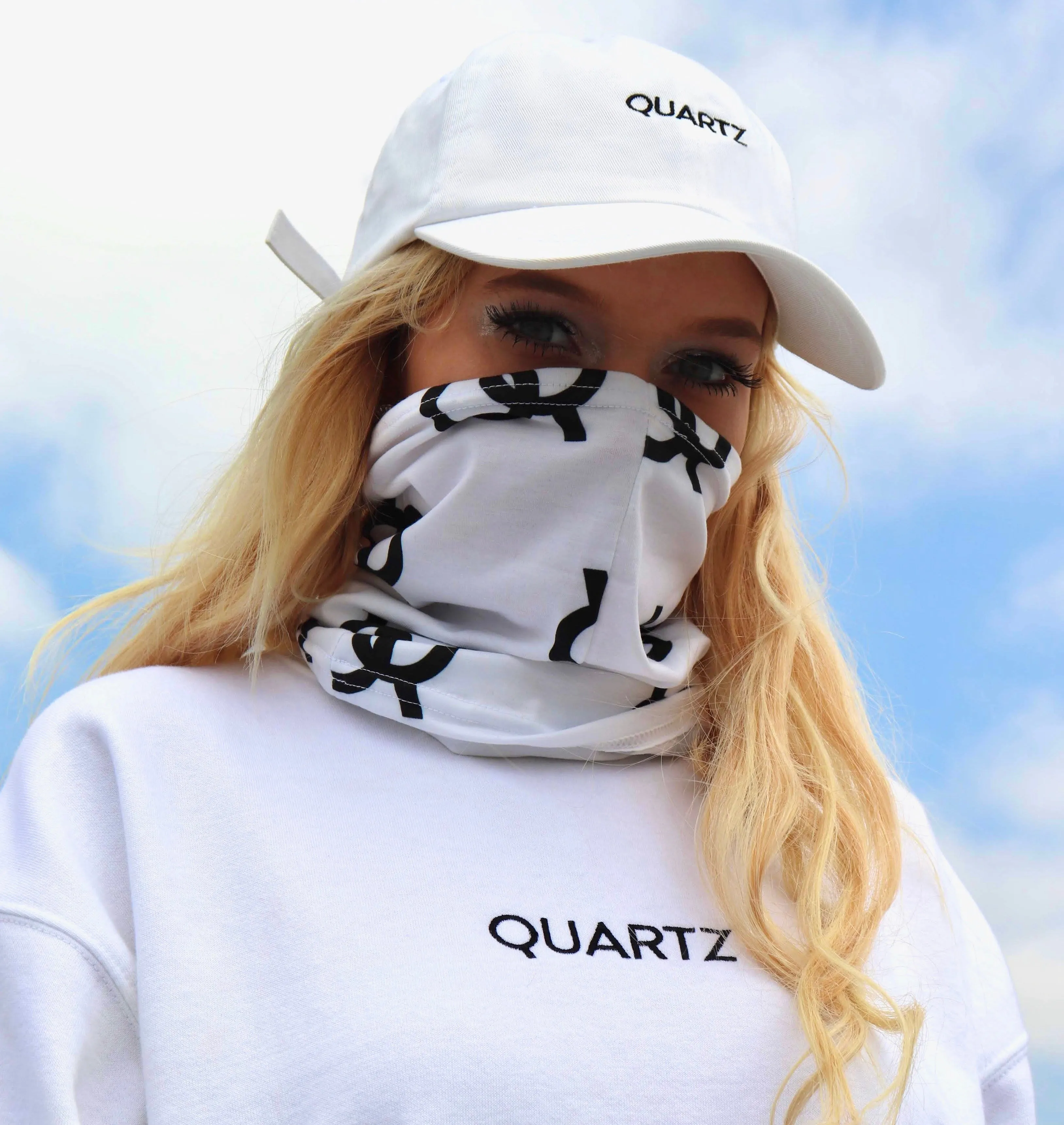 QUARTZ FLEECE PULLOVER (WHITE)
