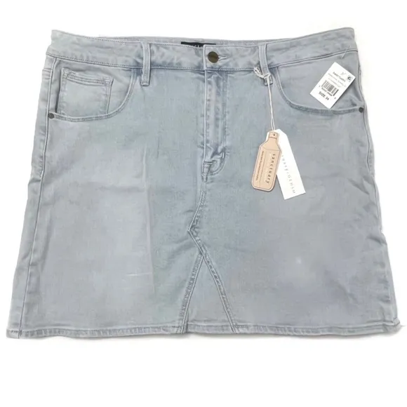 Sanctuary Ryan Denim Mini Skirt Light Wash Size 34” Waist