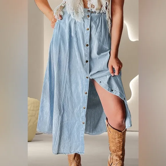 Snap Down High Waist Denim Skirt