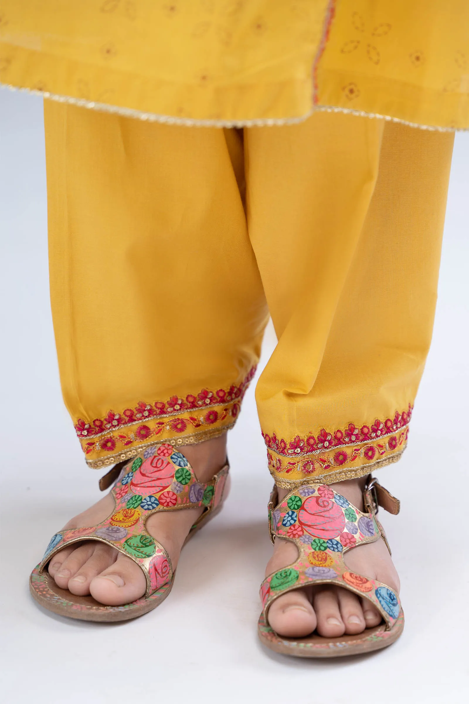 Suit Yellow MKD-EA23-22