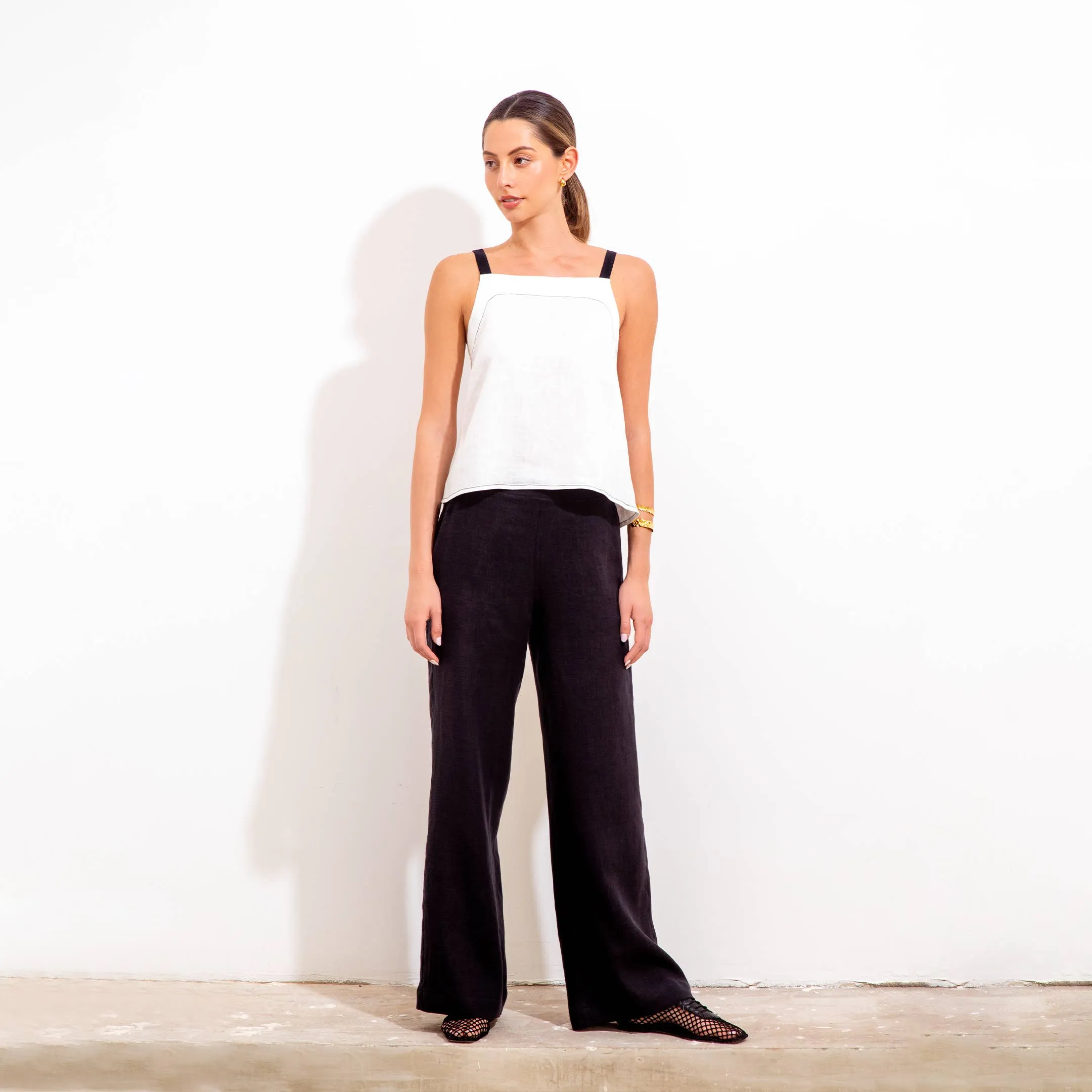 Teresita Top Natural and Black Linen