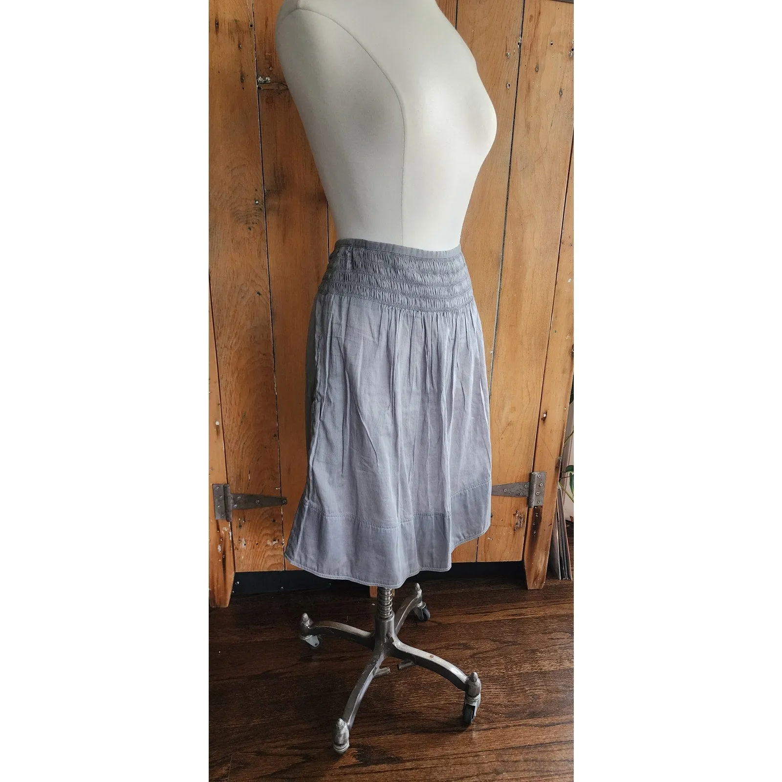 Vintage 2000s Burberry Skirt Gray Gauzy Cotton / Medium
